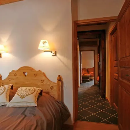 Chez Le Marquis Du Pontet Apartment Valloire Exterior photo